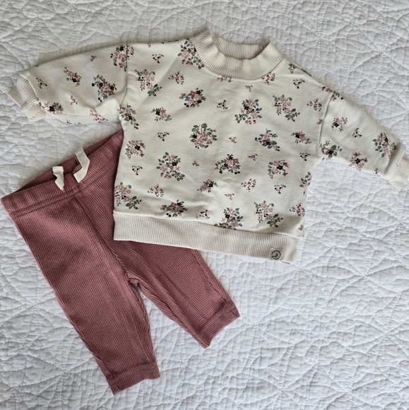 Carter's Little Planet Organic Cotton 2 PC FloralPullover And Pants Set Newborn - Picture 1 of 11